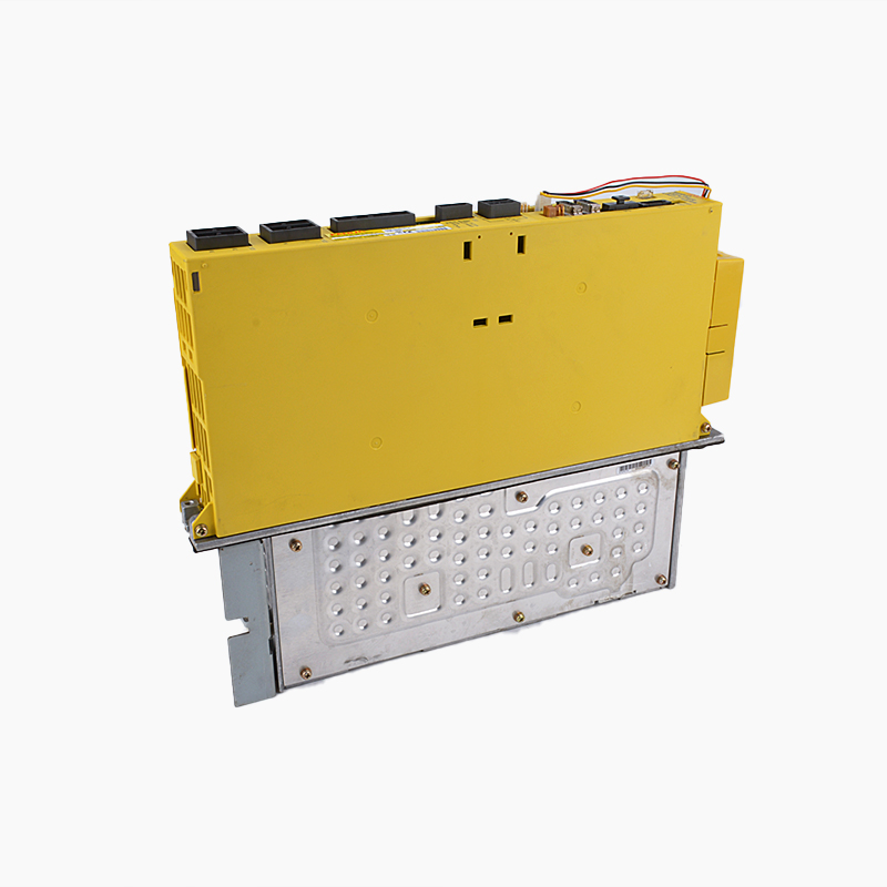 Fanuc drives A06B-6093-H114 Fanuc servo amplifier unit